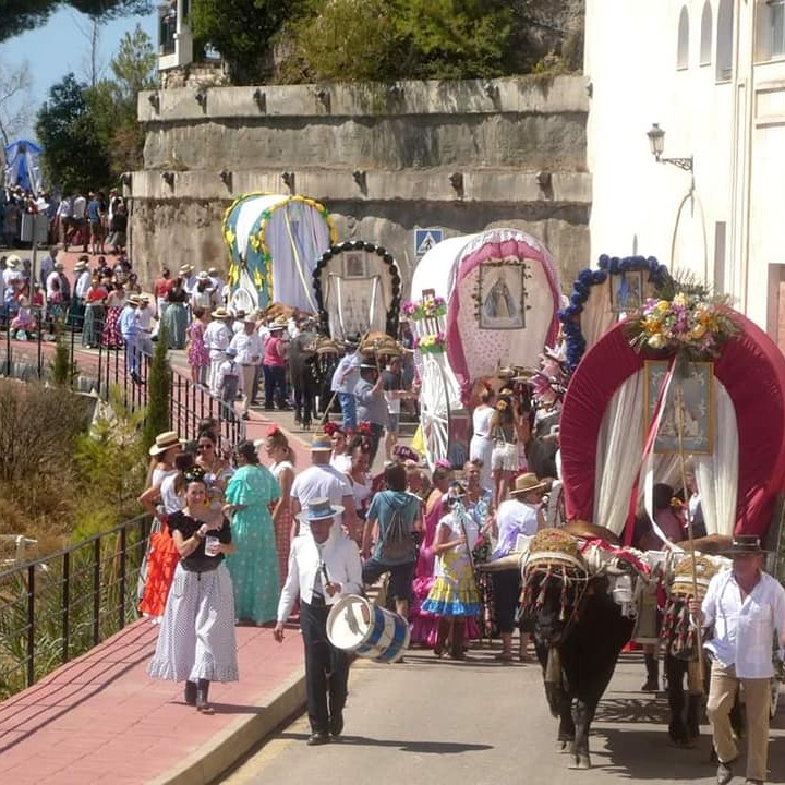 Feria de Benalmadena Pueblo: procession