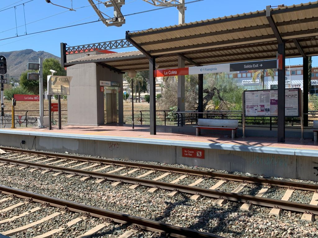 Train stations in Torremolinos - La Colina train station