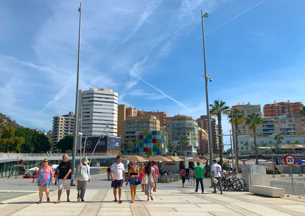 Train stations in Malaga: Pompidou