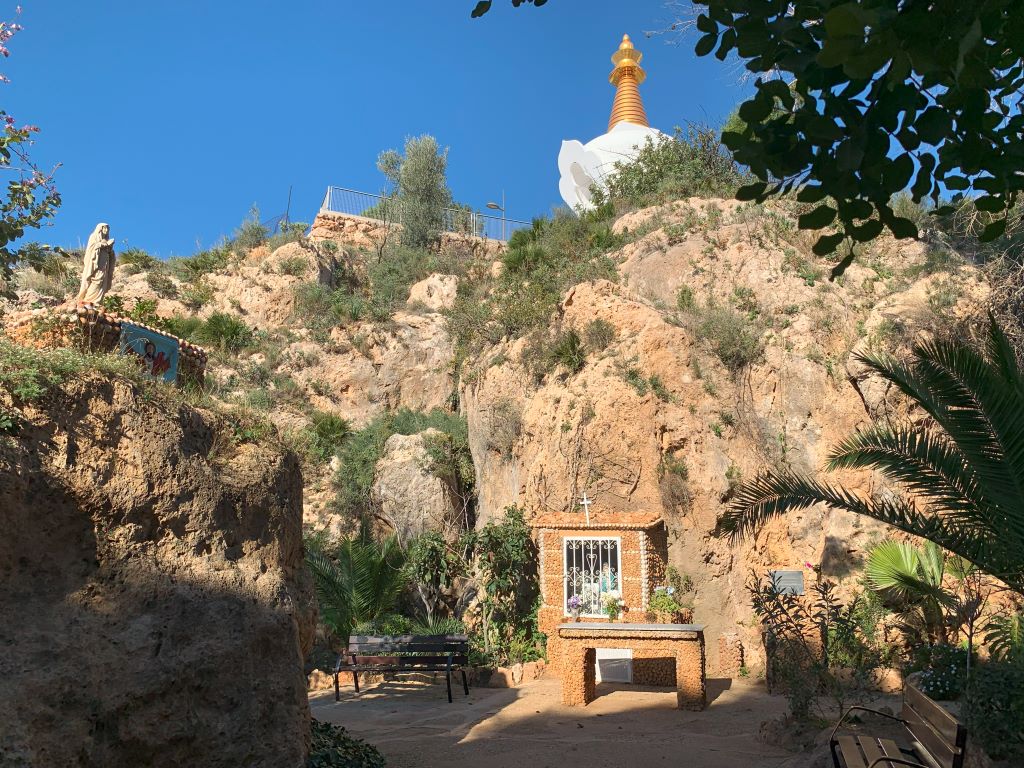 Lourdes Cave in parque retamar