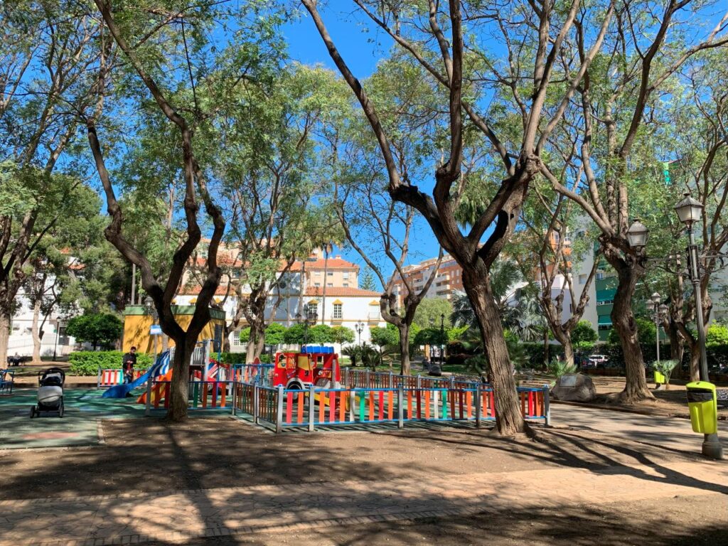 Best places for families to live near Malaga