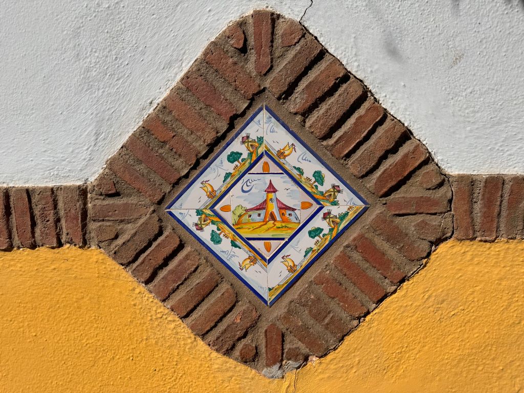 Tile at the Molino de Inca Botanical Garden