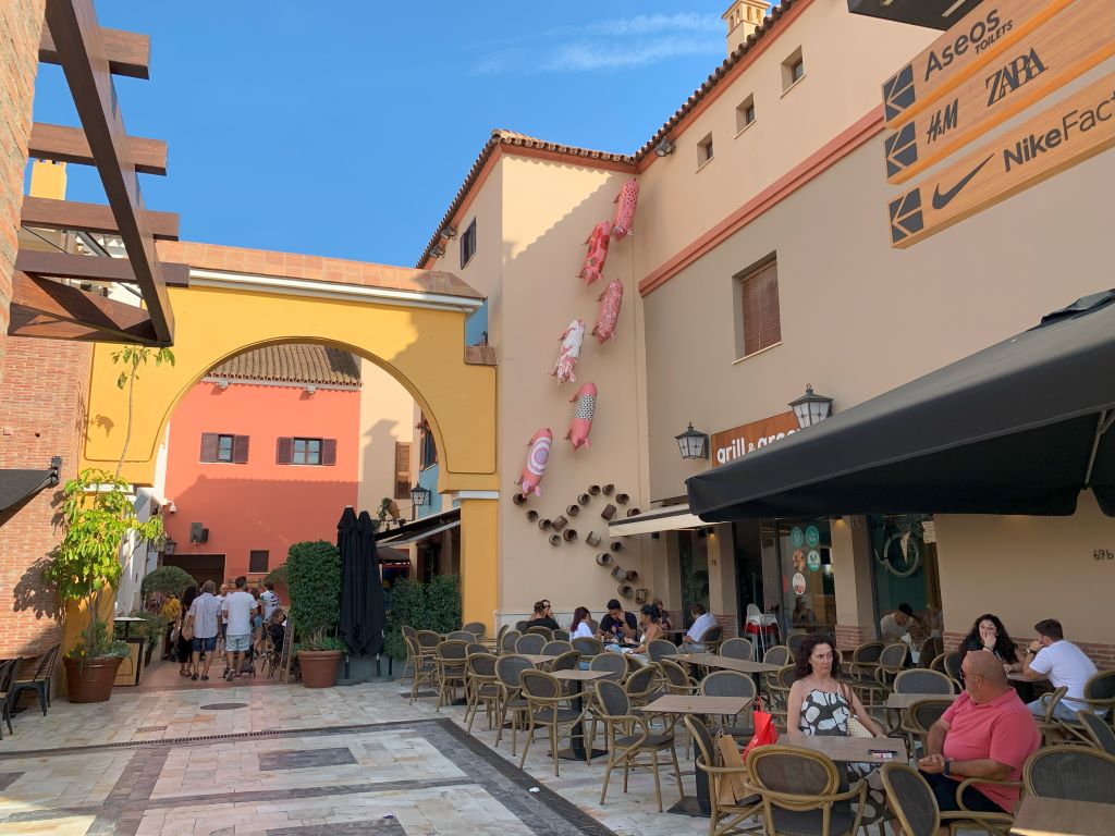 Train stations in Malaga: Plaza Mayor