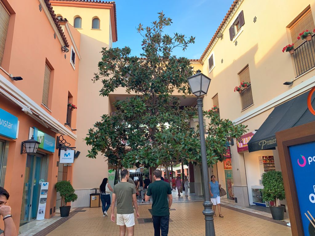 Train stations in Malaga: Plaza Mayor