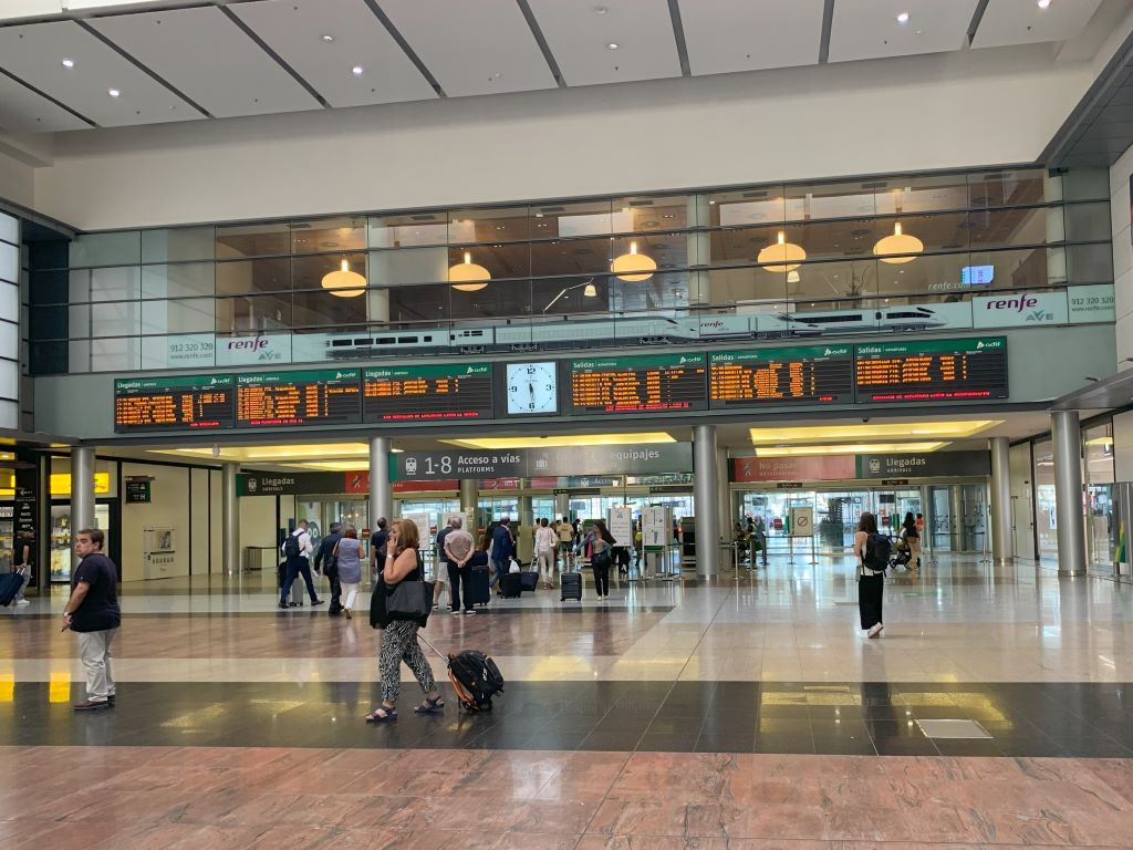 Train stations in Malaga: station in the station