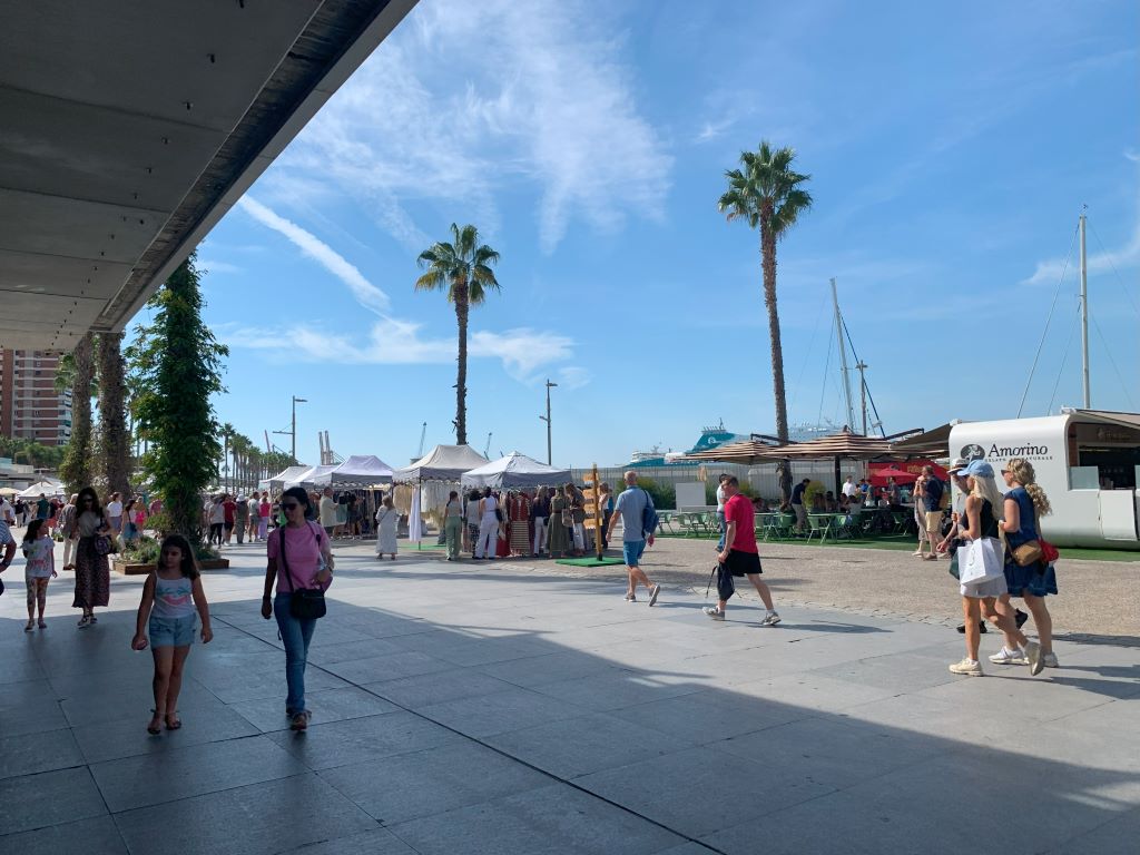 Train stations in Malaga: Muelle Uno