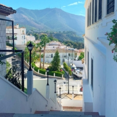 White villages - an alley in Mijas Pueblo