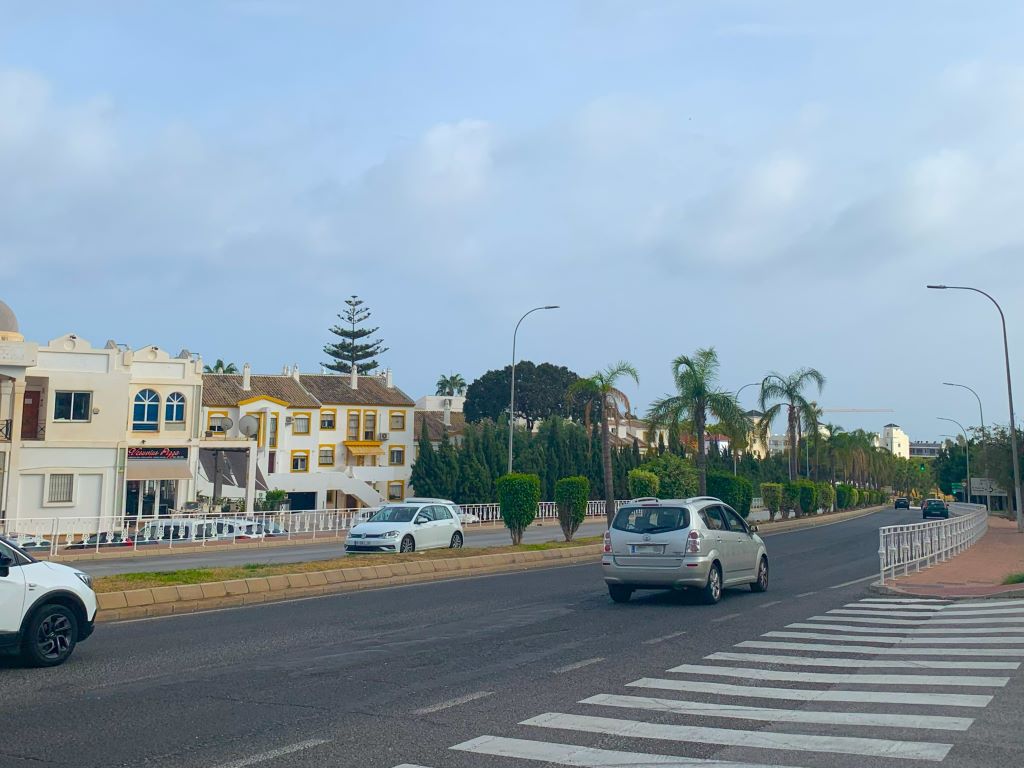 Avenida Alcade Miguel Escalona Quesada