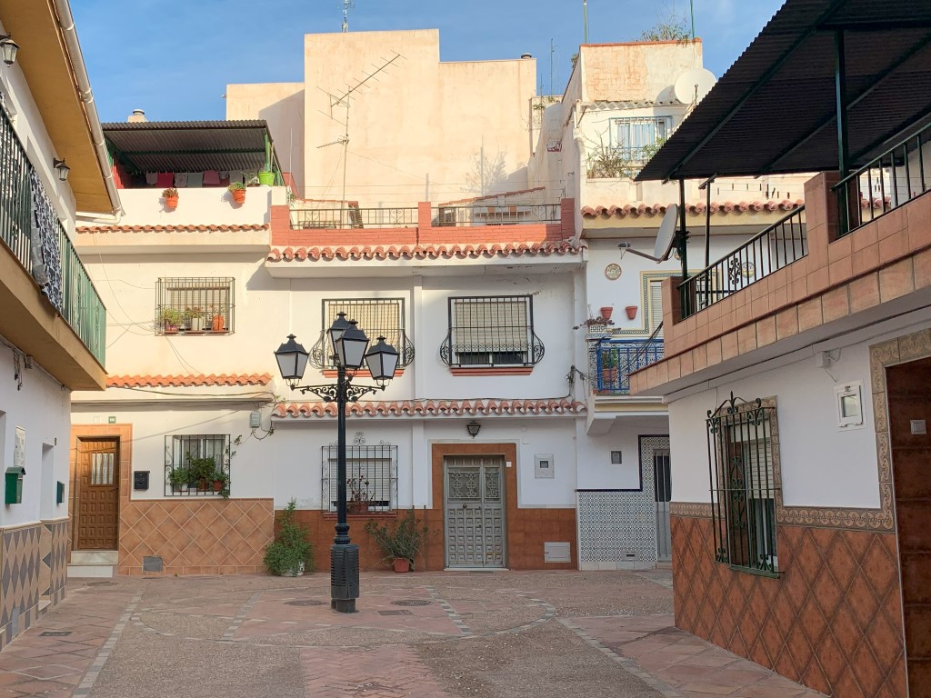 Train stations in Benalmadena: Arroyo de la Miel