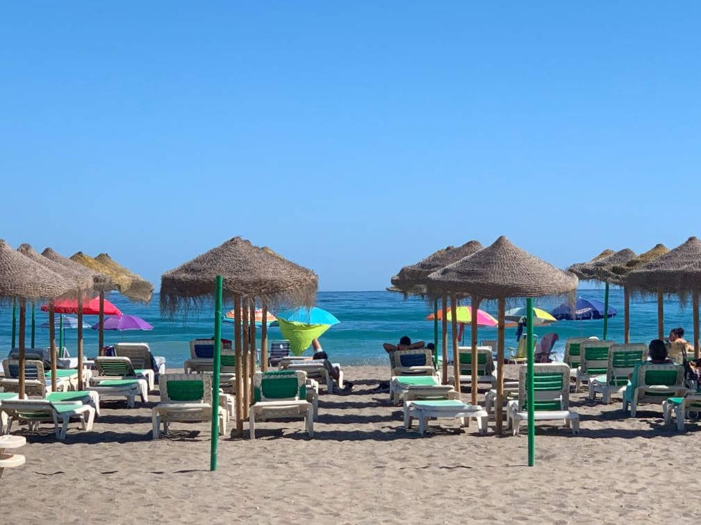 Train stations in Torremolinos - beach