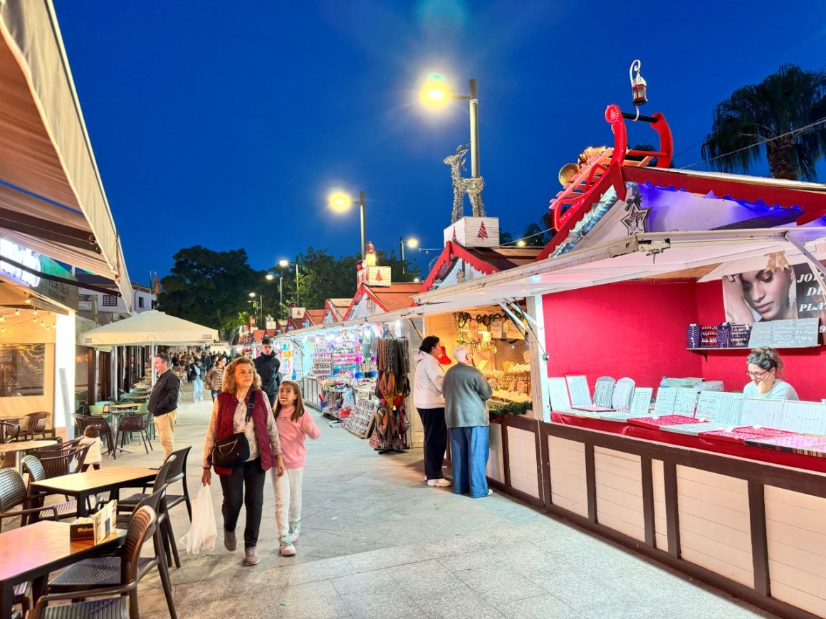 Christmas in the Costa del Sol - market in Benalmadena