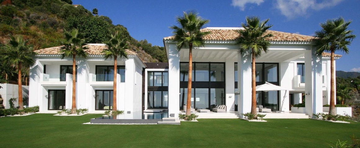 Villa Palo Alto, Luxury villas for golf holidays near Marbella - exterior view.