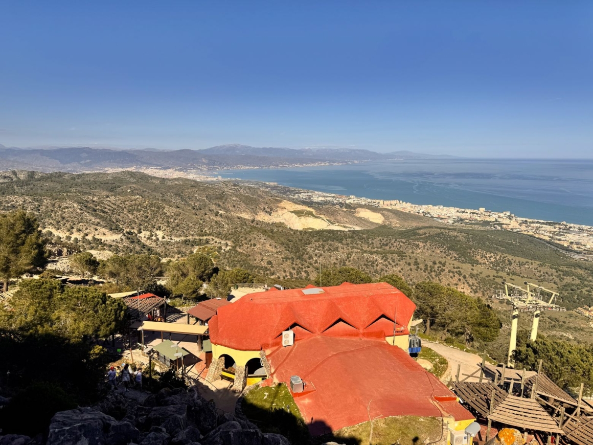 The upper arrival point of the cable car seen from above - from the North viewpoint, on the top of Mount Calamorro.